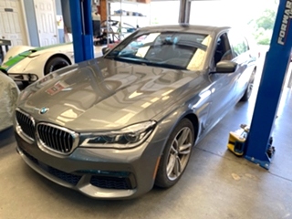 BMW 750i Repair