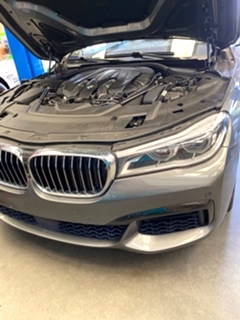 BMW 750i Repair